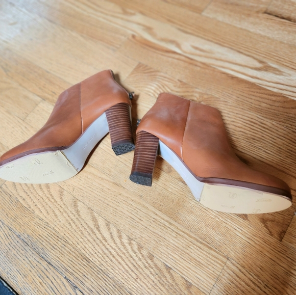 LANDS END ROWE High heel booties - Picture 6 of 9